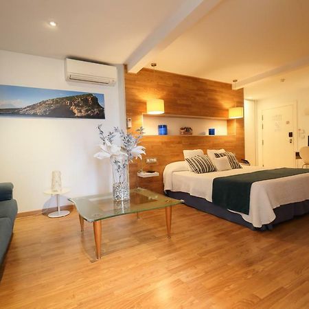 Hotel Fetiche Alojamiento Con Encanto Benidorm Exterior photo