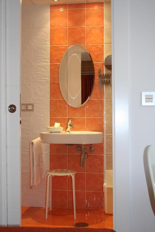 Hotel Fetiche Alojamiento Con Encanto Benidorm Room photo